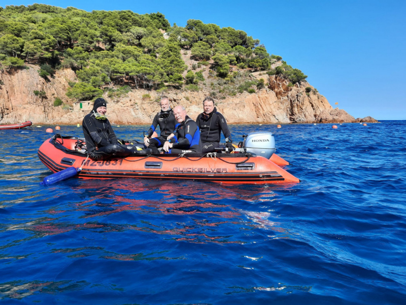 TauchenVomBoot-1